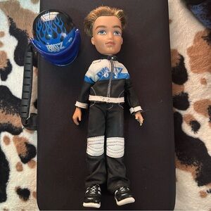Bratz Racing Action Figure with Blue Helmet
